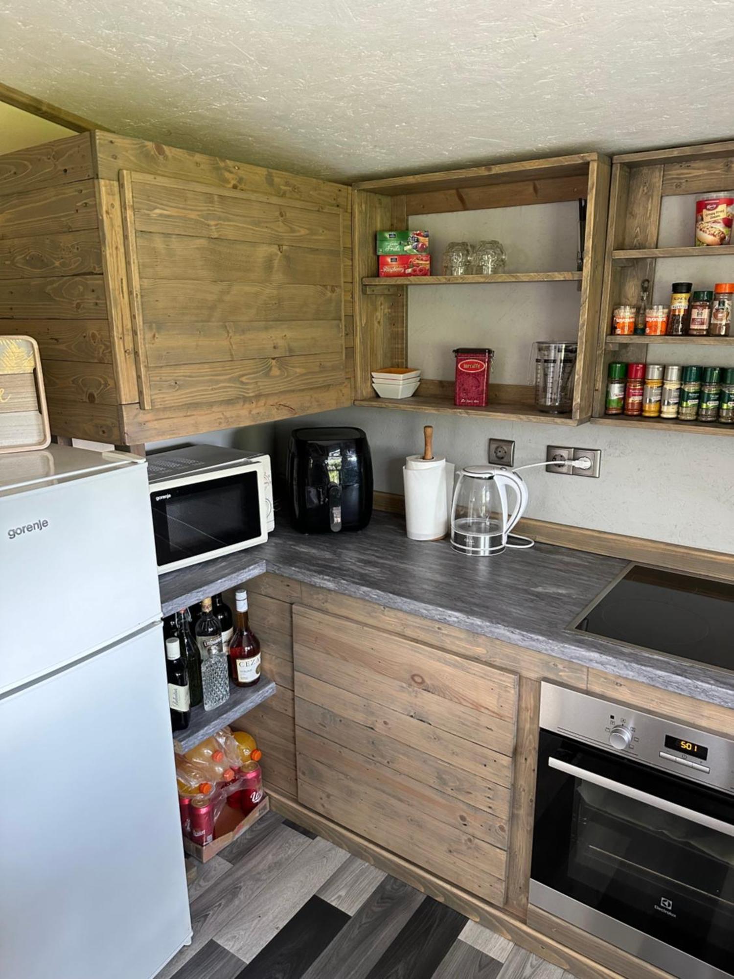 Chalet Mocvirski Tulipan Ljubljana
